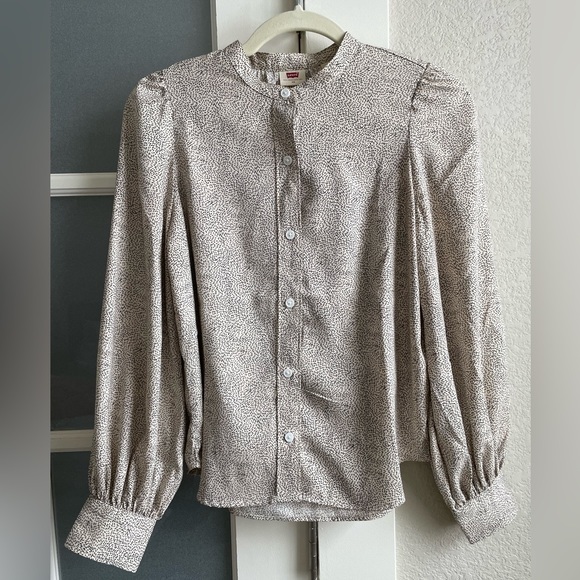 Levi’s - Women’s Delany Pleated Button-Up Blouse - Size XS - Cream & Black - Picture 2 of 6